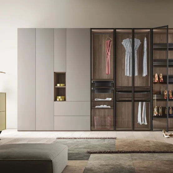 Armadio Battente Glix ZN01 finitura Noce, Nuvola e Vetro di Marka Total Living