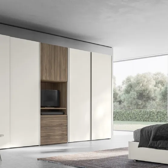 Armadio Scorrevole Happy ZN18 con vano porta TV finitura Perla e Noce di Marka Total Living