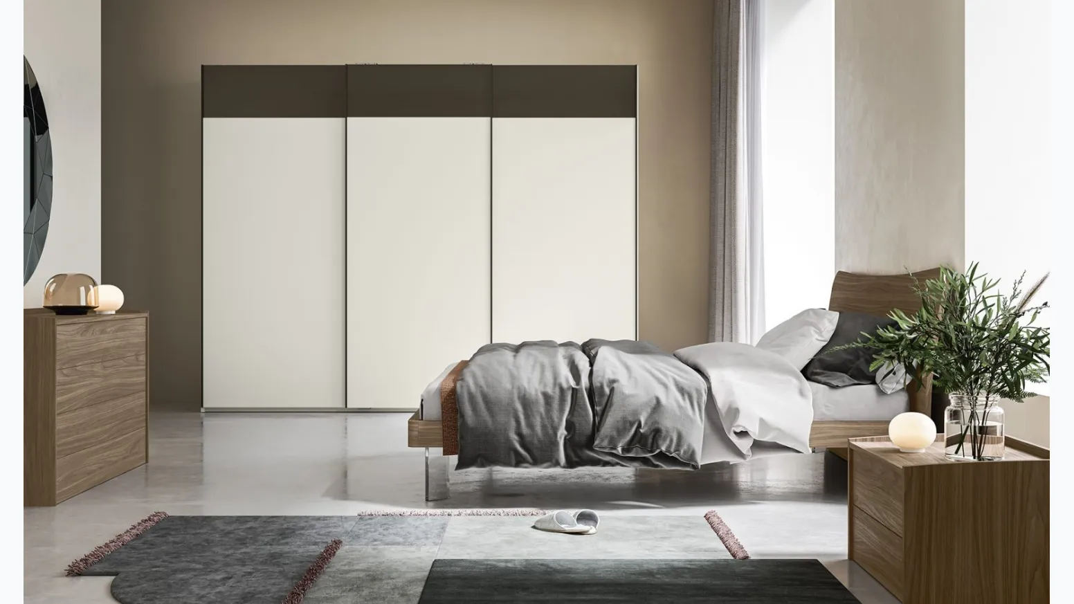 Armadio Scorrevole Logic ZN22 finitura Perla con fascia in metacrilato Bronzo di Marka Total Living