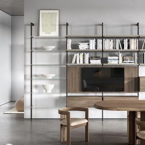 Libreria a muro Konca M39 di Marka Total Living