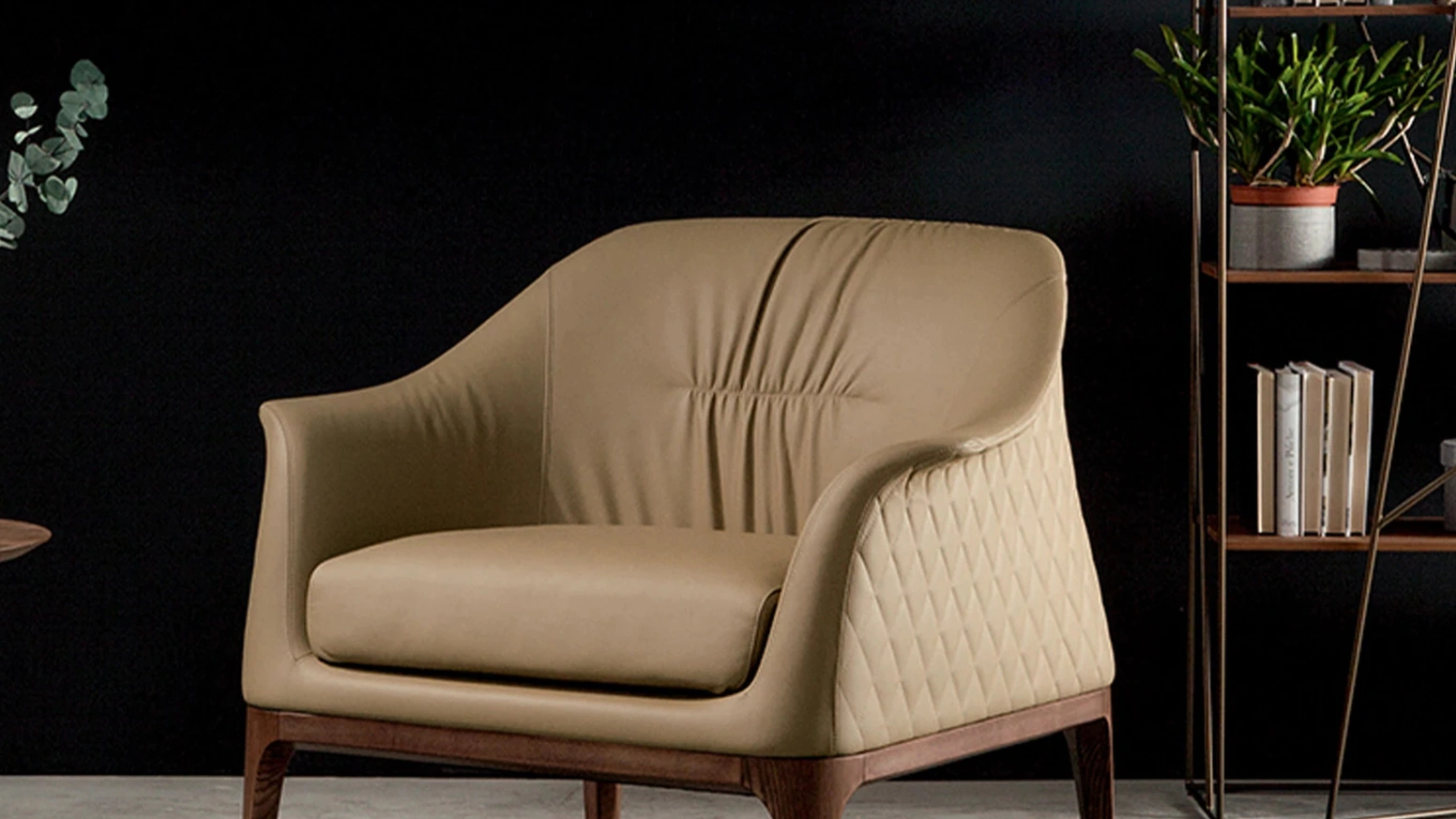 Poltrona in pelle Tiffany di Tonin Casa