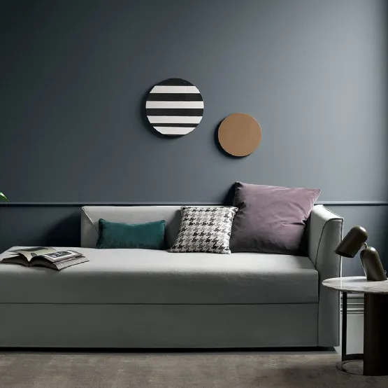 Divano Letto in tessuto con secondo letto estraibile Night & Day di Bodema