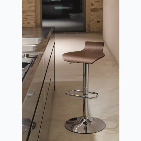 Sgabello Ego SG405gas di Friulsedie