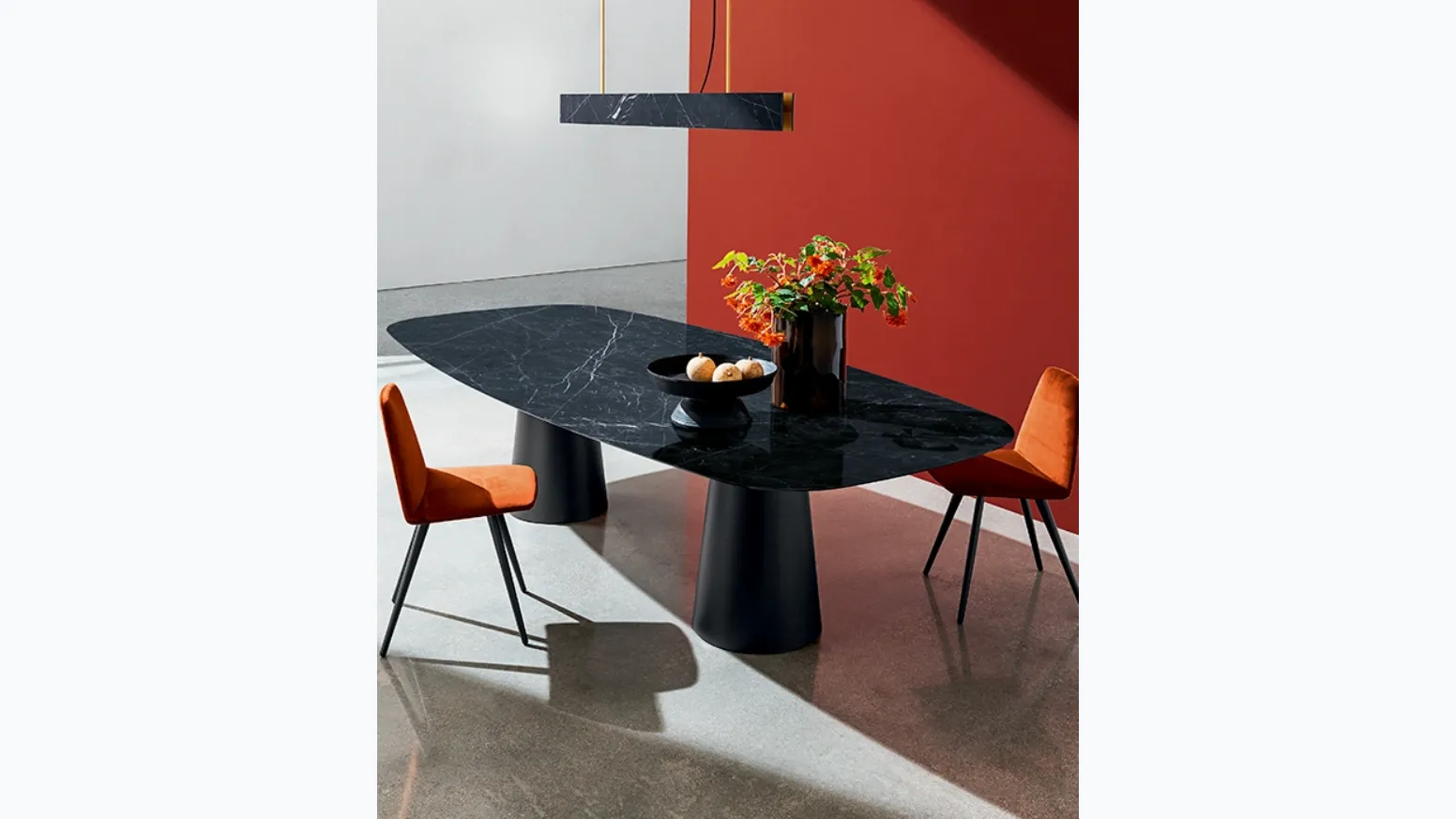 Tavolo Totem con due basi di Sovet
