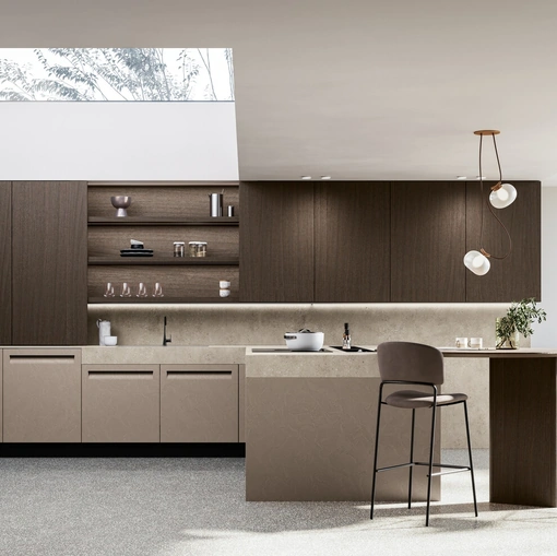 Cucina Moderna con penisola Tekna 02 in pet e noce di Arredo3