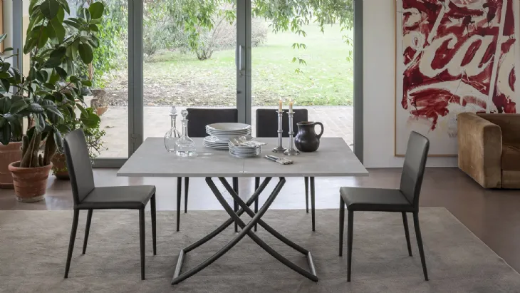 Tavolino Trasformabile Sakura con top in ceramica e base in metallo di Altacom