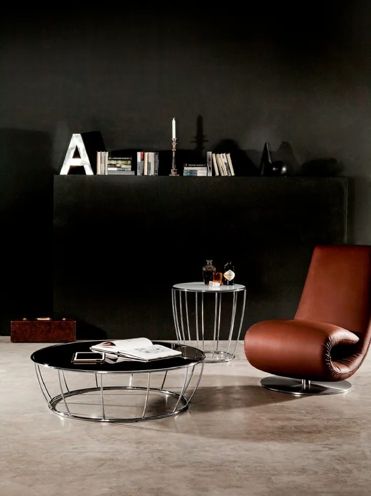 Tavolino con base in metallo cromato e piano in vetro temperato nero o bianco Amburgo di Tonin Casa