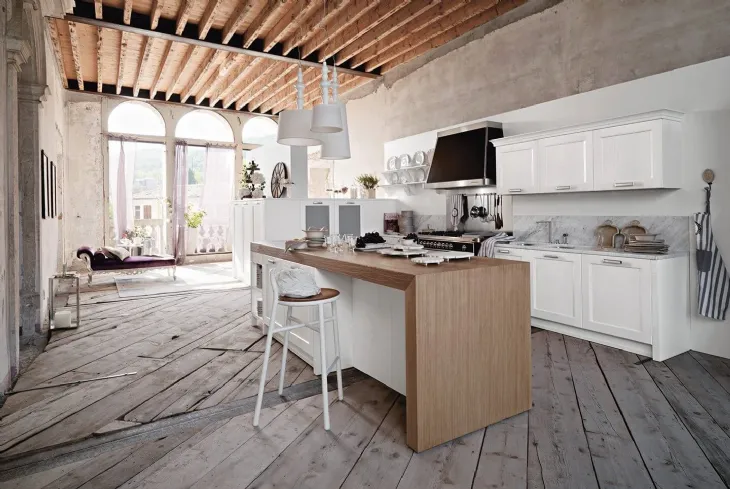 Cucina Classica lineare in legno laccato bianco con top in marmo Asolo 01 di Dibiesse