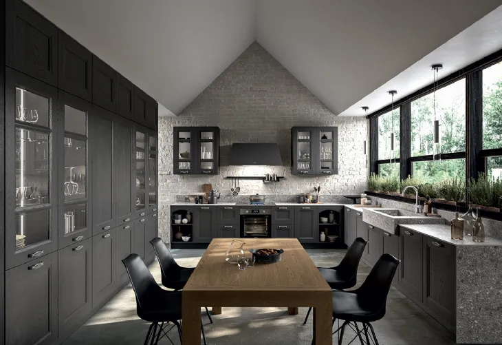 Cucina Classica angolare Gioiosa in legno di Frassino laccato Vulcano a poro aperto e top in Infinity Milan Stone, agglomerato di minerali compatto e impermeabile di Arredo3