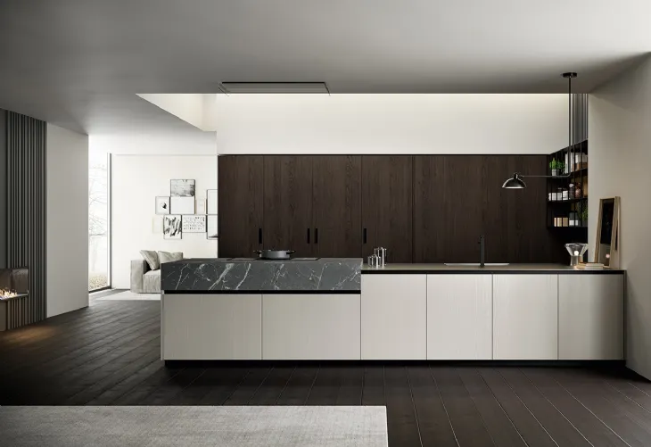 Cucina Moderna lineare Asia in laccato poro aperto Nebbia con colonne in Rovere ebano impiallacciato e top in HPL finitura Pietra Piasentina di Arredo3